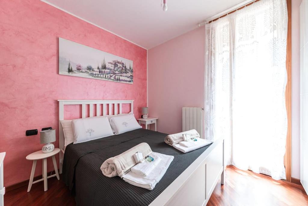 Appartamento Caterina A 5 Minuti Da Milano Fiere E San Siro Con Wifi-Netflix-Free Parking 外观 照片
