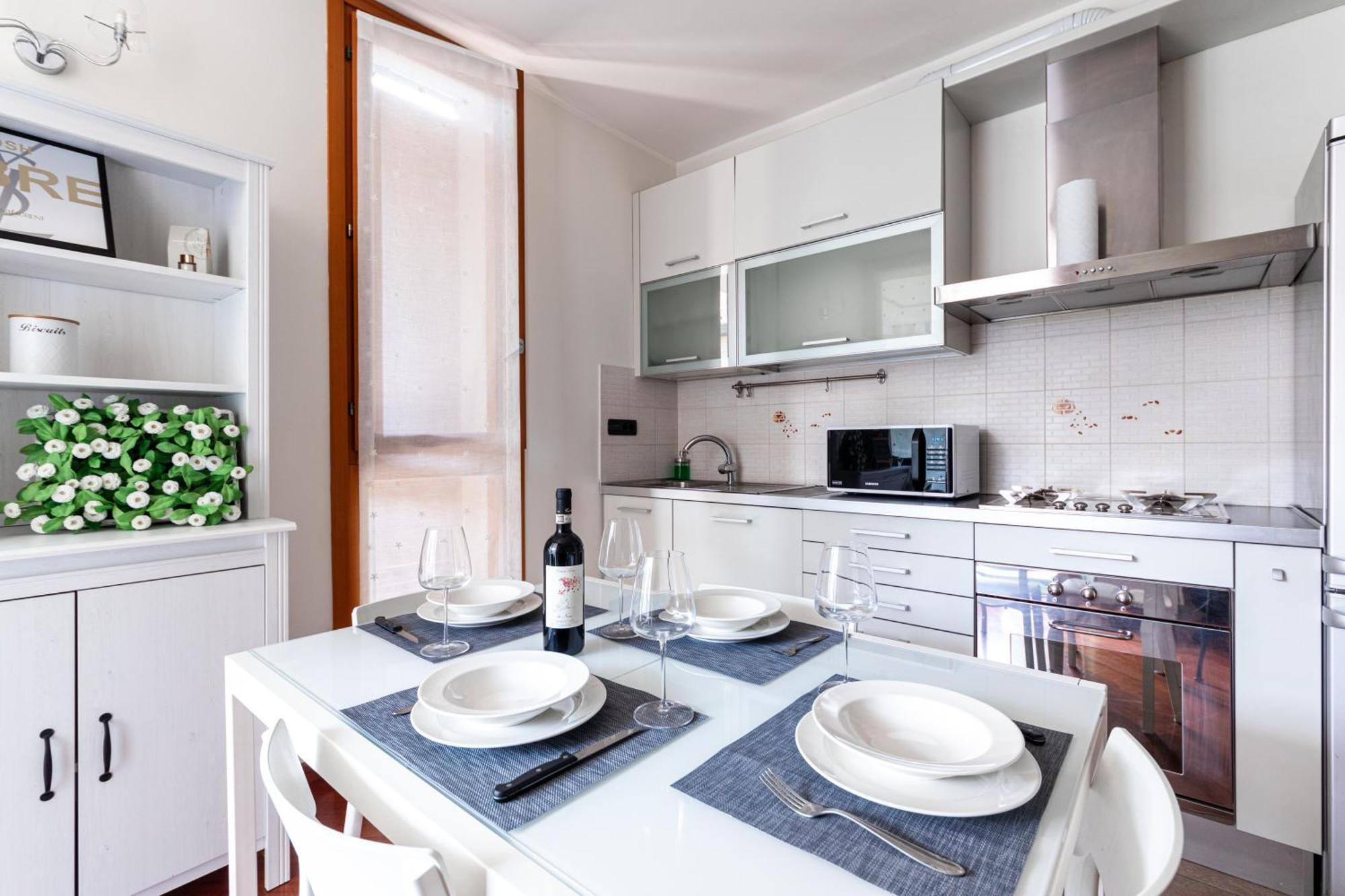 Appartamento Caterina A 5 Minuti Da Milano Fiere E San Siro Con Wifi-Netflix-Free Parking 外观 照片